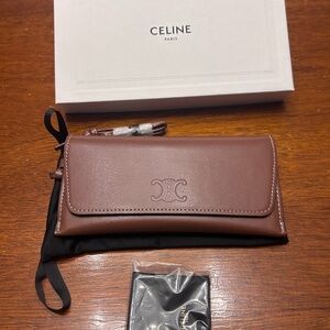 New 2024 Celine Sunglasses Case Wristlet Brown Leather Logo